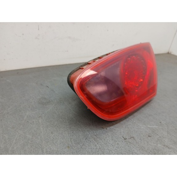 Recambio de piloto trasero izquierdo interior para seat leon (1p1) 1.6 tdi referencia OEM IAM 89320301  