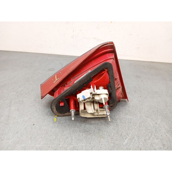 Recambio de piloto trasero derecho interior para audi a5 (8t3) 2.7 tdi referencia OEM IAM 8T0945094  