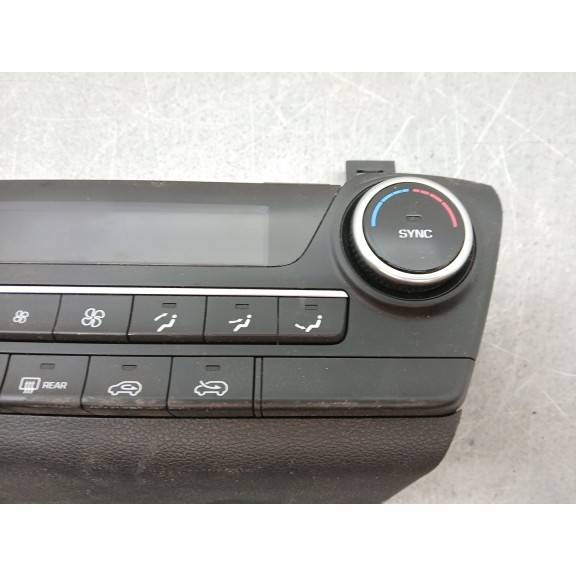 Recambio de mando climatizador para hyundai tucson (tl, tle) 1.6 t-gdi referencia OEM IAM   
