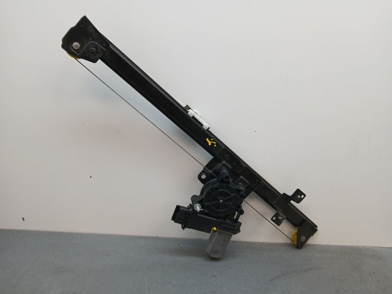 Recambio de elevalunas delantero izquierdo para peugeot boxer caja cerrada (bat. 3450) (333) 2.2 hdi fap cat referencia OEM IAM 