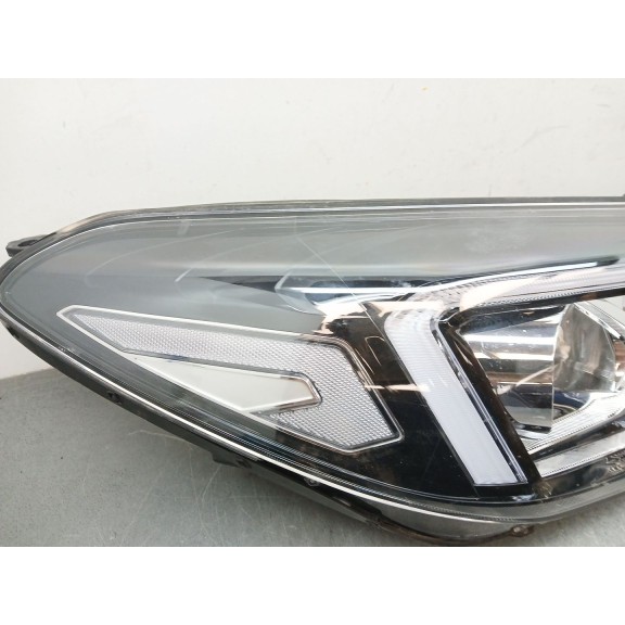 Recambio de faro derecho para hyundai tucson (tl, tle) 1.6 t-gdi referencia OEM IAM 92102D7600  
