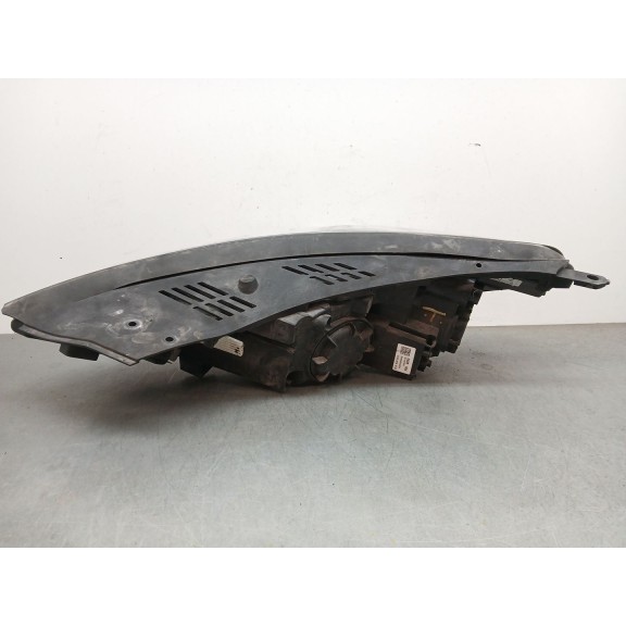 Recambio de faro derecho para hyundai tucson (tl, tle) 1.6 t-gdi referencia OEM IAM 92102D7600  