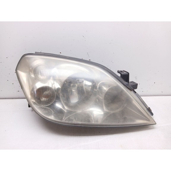 Recambio de faro izquierdo para nissan primera hatchback (p12) 1.6 referencia OEM IAM 26060AU800  