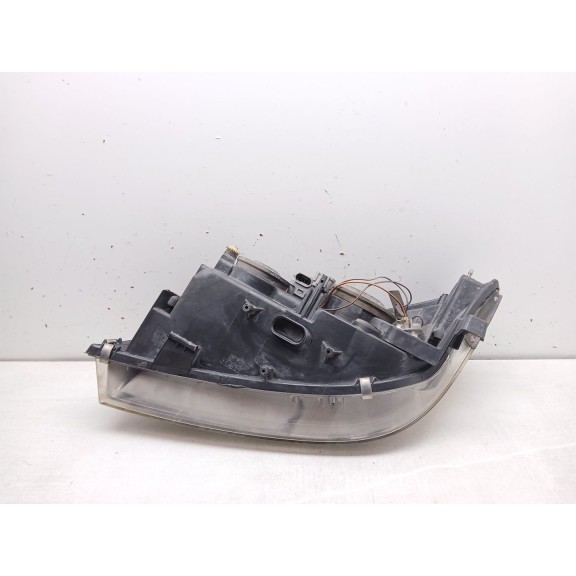 Recambio de faro izquierdo para nissan primera hatchback (p12) 1.6 referencia OEM IAM 26060AU800  