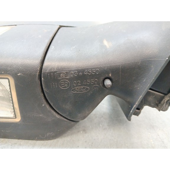 Recambio de retrovisor derecho para ford focus iii sedán 1.6 tdci referencia OEM IAM E9024550  