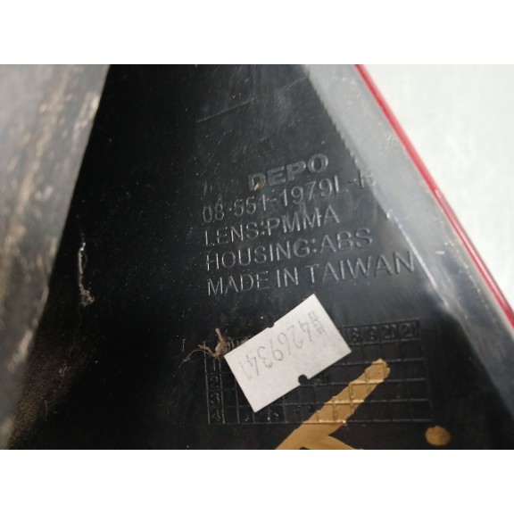 Recambio de piloto trasero izquierdo para dacia sandero 1.5 dci referencia OEM IAM 8200734825  1 SERIE