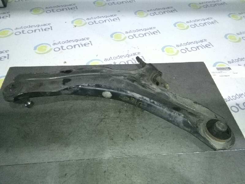 Recambio de brazo suspension inferior delantero derecho para renault koleos dynamique referencia OEM IAM 545040445R  