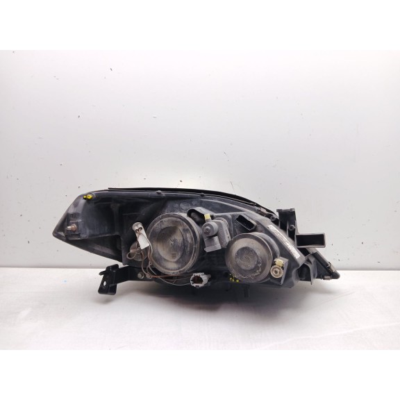 Recambio de faro izquierdo para nissan primera hatchback (p12) 1.6 referencia OEM IAM 26010AU800  