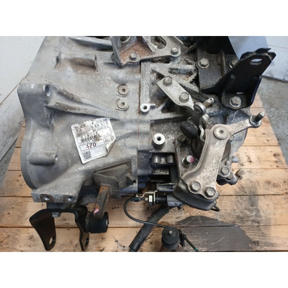 Recambio de caja cambios para toyota avensis sedán (_t25_) 2.0 d-4d (adt250_) referencia OEM IAM   