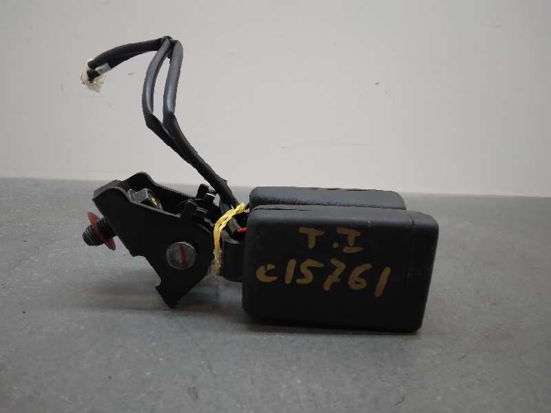 Recambio de enganche cinturon para ssangyong tivoli referencia OEM IAM  TRASERO IZQUIERDO 