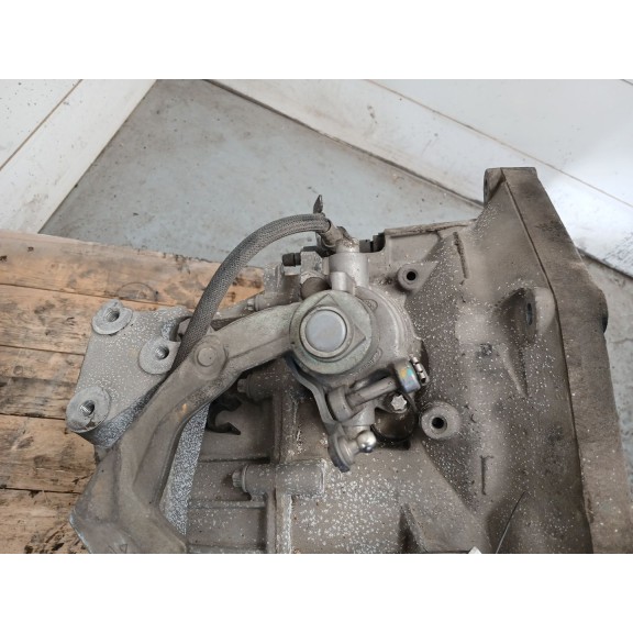 Recambio de caja cambios para opel vectra c gts (z02) 1.9 cdti (f68) referencia OEM IAM M32019  