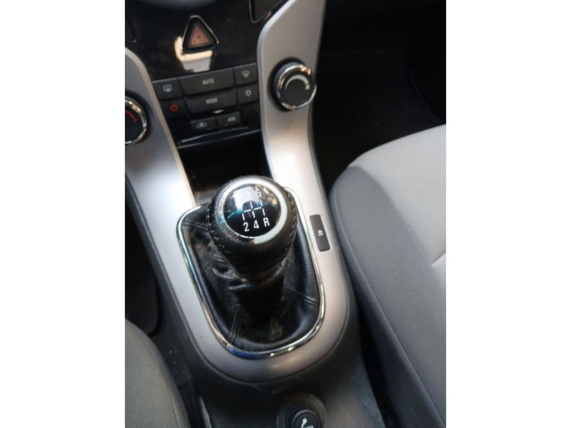 Recambio de caja cambios para chevrolet cruze (j300) 2.0 cdi referencia OEM IAM   
