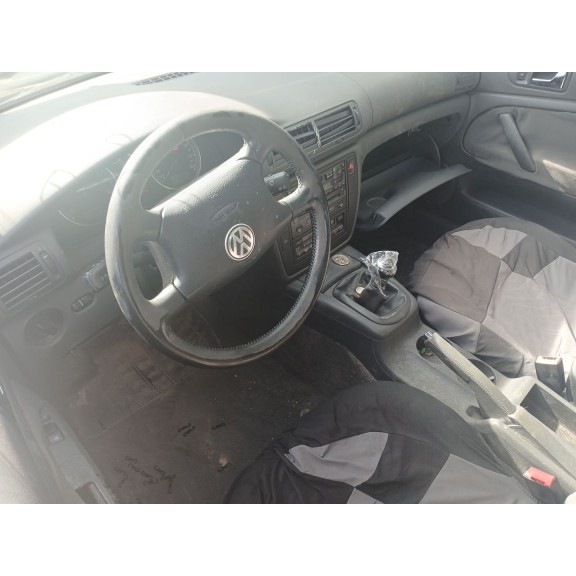 volkswagen passat b5.5 variant (3b6) del año 2005