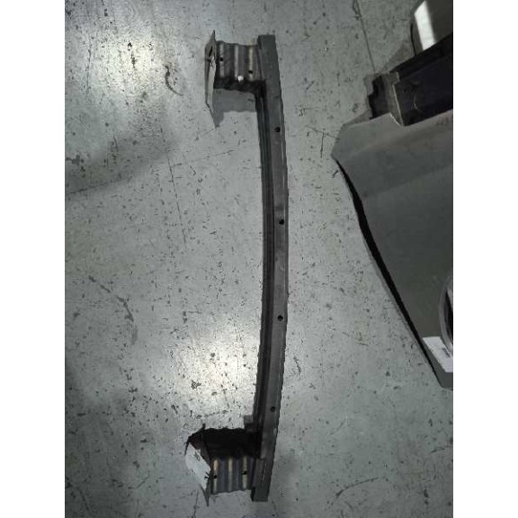 Recambio de refuerzo paragolpes delantero para peugeot 207 xs referencia OEM IAM 7414PQ  
