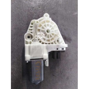 MOTOR ELEVALUNAS DELANTERO DERECHO 7746025600 6 PIN 7746025600