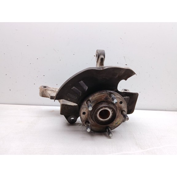 Recambio de mangueta delantera izquierda para kia carnival ii (gq) 2.9 crdi referencia OEM IAM   