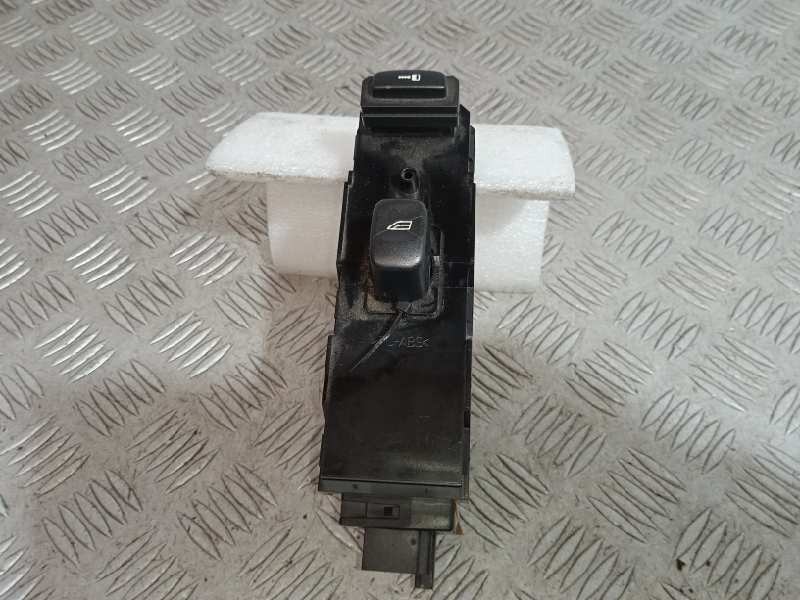 Recambio de mando elevalunas delantero derecho para volvo xc90 2.4 diesel cat referencia OEM IAM 30746075 / 30658147  