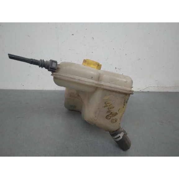 Recambio de deposito expansion para ford fiesta (cbk) ambiente referencia OEM IAM 3S618K218 OJO DOS MODELOS 