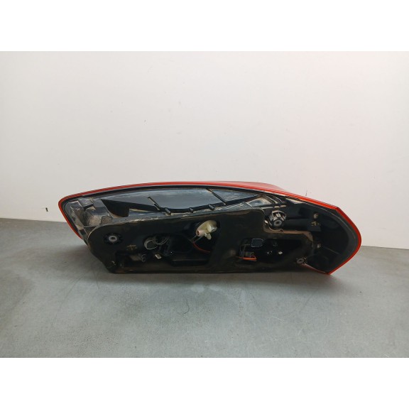 Recambio de piloto trasero izquierdo para citroën c4 picasso feel referencia OEM IAM 21023301l  