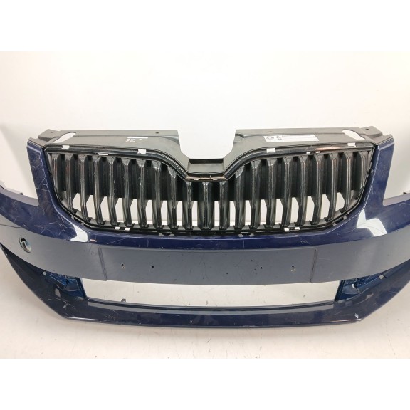 Recambio de paragolpes delantero para skoda octavia iii (5e3, nl3, nr3) 1.6 tdi referencia OEM IAM 5E0807221  