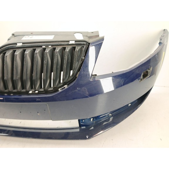 Recambio de paragolpes delantero para skoda octavia iii (5e3, nl3, nr3) 1.6 tdi referencia OEM IAM 5E0807221  