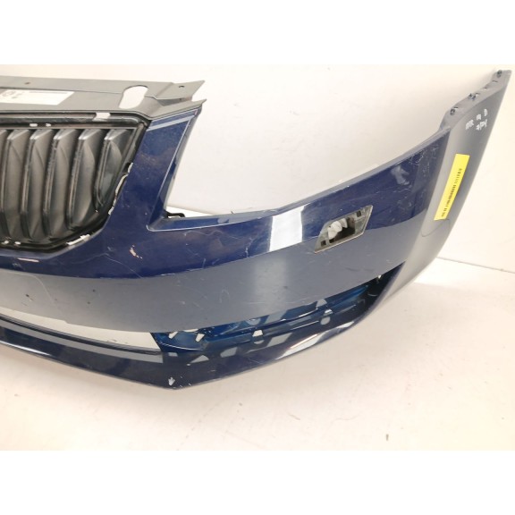 Recambio de paragolpes delantero para skoda octavia iii (5e3, nl3, nr3) 1.6 tdi referencia OEM IAM 5E0807221  