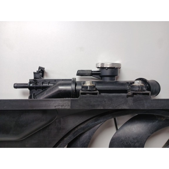 Recambio de electroventilador para mazda cx-30 (dm, dt, ed) skyactiv-g m hybrid referencia OEM IAM 19055Y0564 8240974 