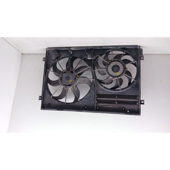 Recambio de electroventilador para seat leon (1p1) 2.0 tdi 16v referencia OEM IAM 1k0121205ab  