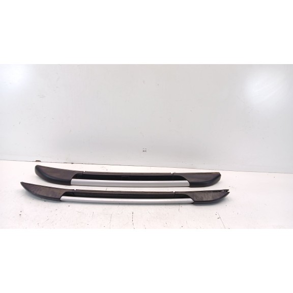 Recambio de barras techo para dacia sandero ii tce 90 (b8m1, b8ma) referencia OEM IAM 738204651r  