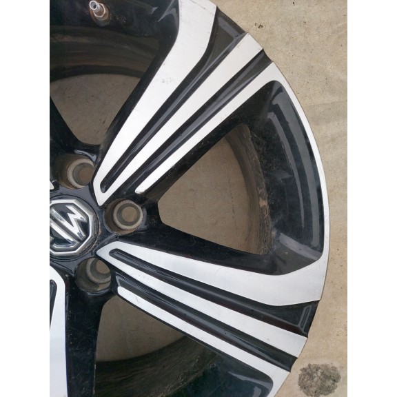 Recambio de llanta para mg zs suv (azs1) 1.5 vti referencia OEM IAM 7JX17 ET41  
