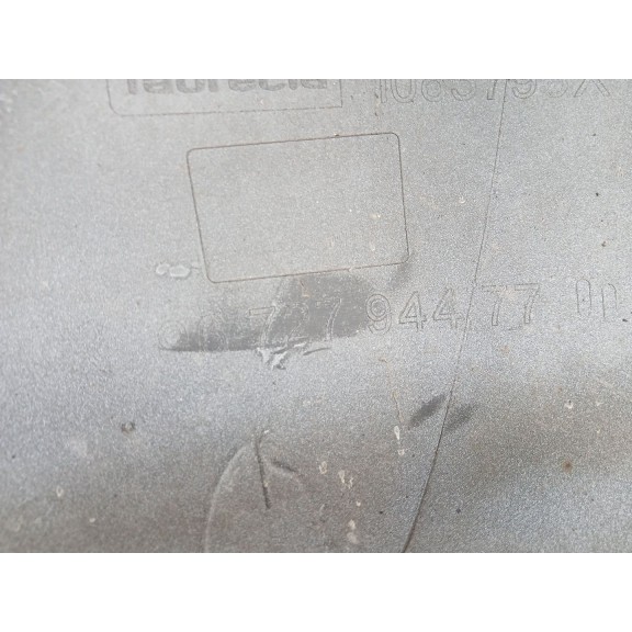 Recambio de paragolpes delantero para peugeot 208 1.6 blue-hdi fap referencia OEM IAM 9672794477  