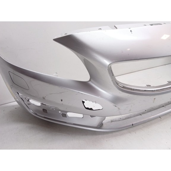 Recambio de paragolpes delantero para volvo v60 i (155) t2 referencia OEM IAM 31323831  