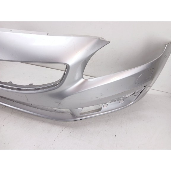 Recambio de paragolpes delantero para volvo v60 i (155) t2 referencia OEM IAM 31323831  