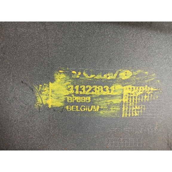 Recambio de paragolpes delantero para volvo v60 i (155) t2 referencia OEM IAM 31323831  