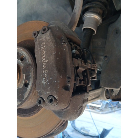 Recambio de pinza freno delantera izquierda para mercedes-benz cls (c219) cls 350 (219.356) referencia OEM IAM   