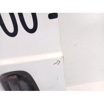 Recambio de puerta trasera izquierda para nissan primastar furgoneta (x83) 2.0 dci 115 referencia OEM IAM   