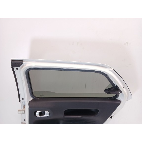 Recambio de puerta trasera derecha para citroën c4 cactus 1.6 bluehdi 100 referencia OEM IAM 9801070080  