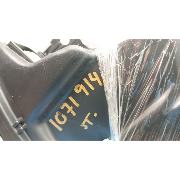 Recambio de faro derecho para peugeot 208 gt line referencia OEM IAM 9810805880  