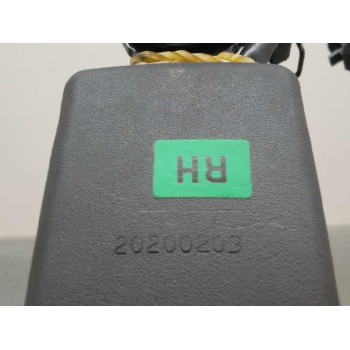 Recambio de enganche cinturon para ssangyong tivoli referencia OEM IAM  TRASERO DERECHO 