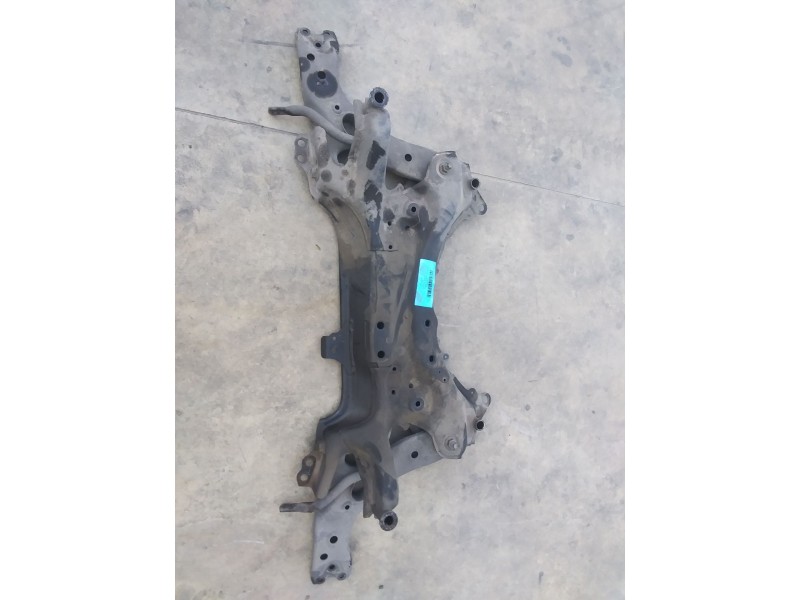 Recambio de puente delantero para toyota prius (nhw30) plug-in hybrid advance referencia OEM IAM 5120178010  