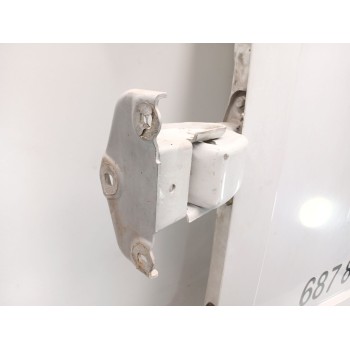 Recambio de puerta trasera izquierda para nissan primastar furgoneta (x83) 2.0 dci 115 referencia OEM IAM   