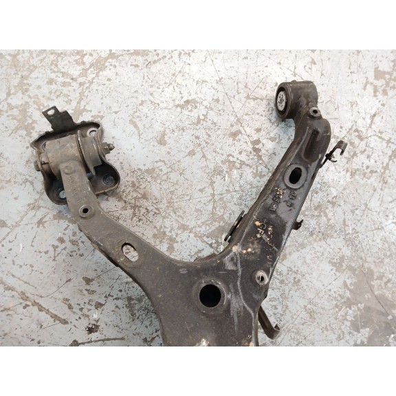 Recambio de mangueta trasera derecha para peugeot expert autobús (v_) 2.0 bluehdi 150 referencia OEM IAM   