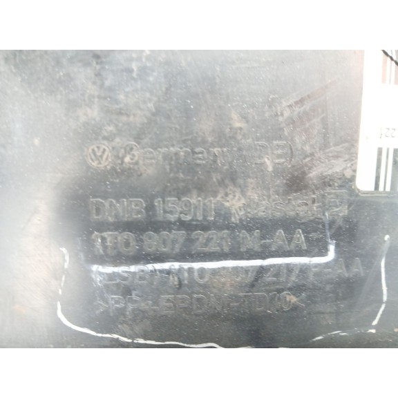 Recambio de paragolpes delantero para volkswagen touran (1t3) 1.4 tsi ecofuel referencia OEM IAM 1T0807221M  