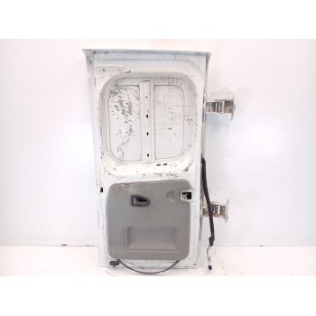 Recambio de puerta trasera izquierda para nissan primastar furgoneta (x83) 2.0 dci 115 referencia OEM IAM   