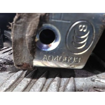 Recambio de cerradura puerta delantera derecha para lexus is 300h referencia OEM IAM A046693R  