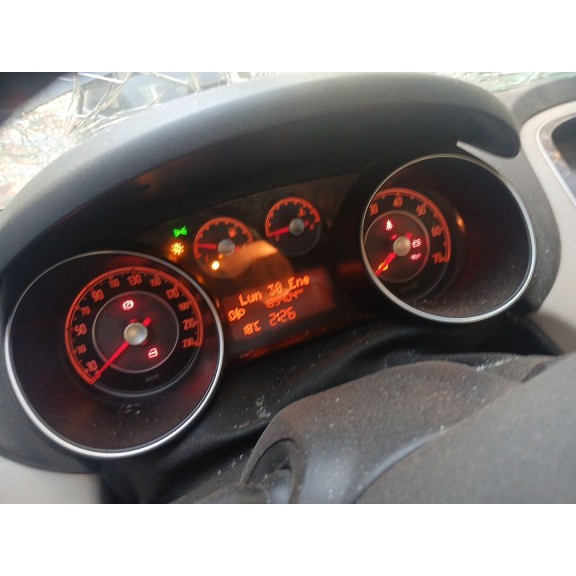 Recambio de cuadro instrumentos para fiat linea (323_, 110_) 1.3 d multijet (323axb1a) referencia OEM IAM   