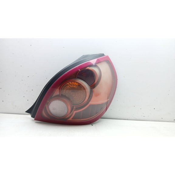 Recambio de piloto trasero derecho para nissan almera ii hatchback (n16) 1.5 referencia OEM IAM 237786  