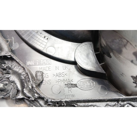 Recambio de piloto trasero derecho para nissan almera ii hatchback (n16) 1.5 referencia OEM IAM 237786  