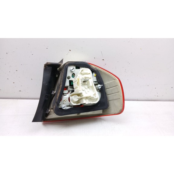 Recambio de piloto trasero izquierdo para bmw 3 (e90) 320 d referencia OEM IAM 63217154153 4871731 