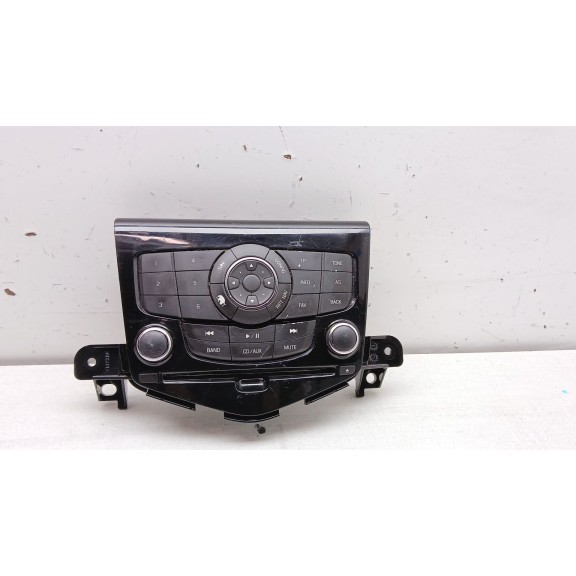 Recambio de sistema audio / radio cd para chevrolet cruze (j300) 2.0 cdi referencia OEM IAM 94563272  